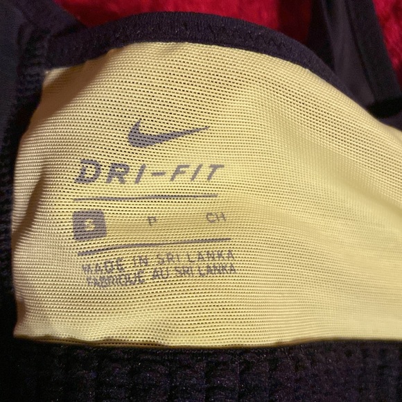 Nike Dri-Fit Sports Bra NWOT - Picture 2 of 5